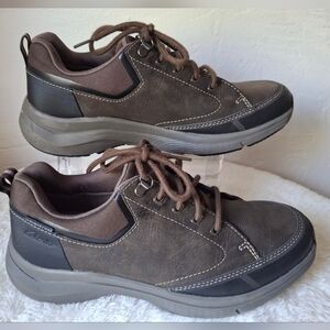 Clarks Wave Men's Dark Brown and Black Shoes Size 10.5.